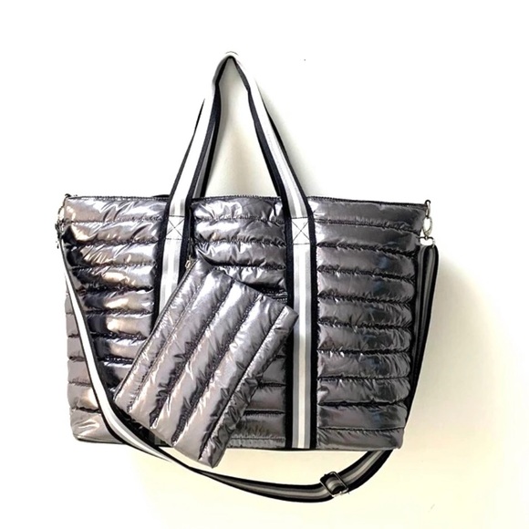 Metallic Puffer Tote - Picture 3 of 3